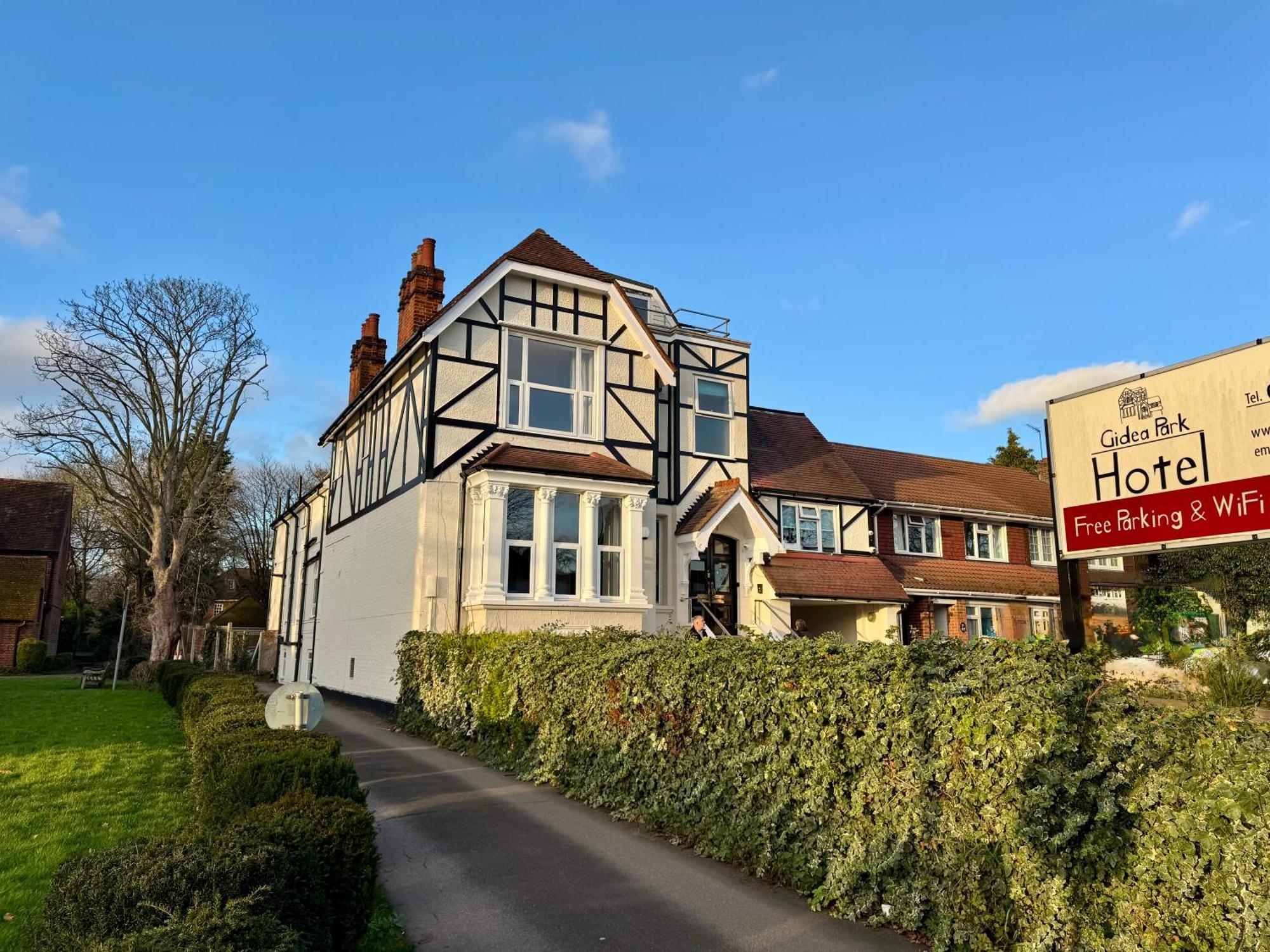 Gidea Park Hotel Romford Exterior foto